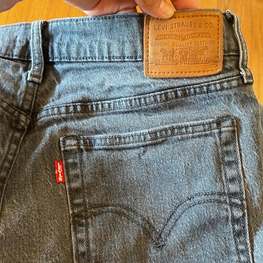 Levi’s Wedgie Button Fly Jeans - Picture 8 of 10